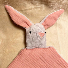 Charger l&#39;image dans la galerie, Doudou lapin rose

